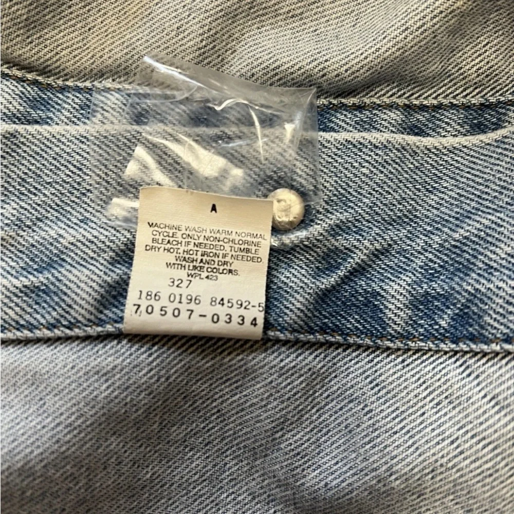 VTG Levi’s 70507-0334 USA Made Denim Trucker Jacket Large 26x26 303 Button Back - Picture 6 of 10